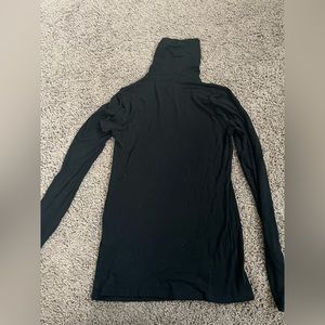 Black size 2 majestic filatures viscose turtle neck long sleeve